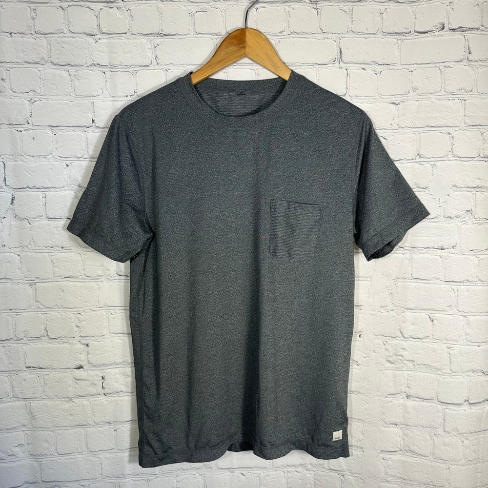 Vuori Tradewind Performance T-Shirt Mens Small Charcoal Heather Gray Pocket V109